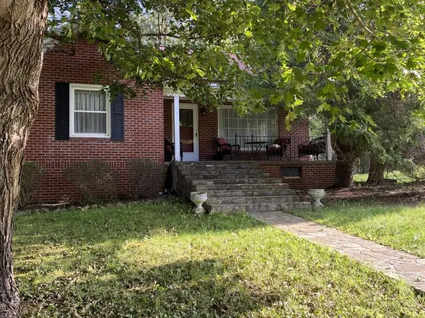 114 Caldwell St, Athens, WV 24712