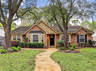 12450 Shepherds Ridge Dr, Houston, TX 77077