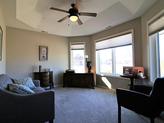 3rd image of 12248 Kiska Cir NE