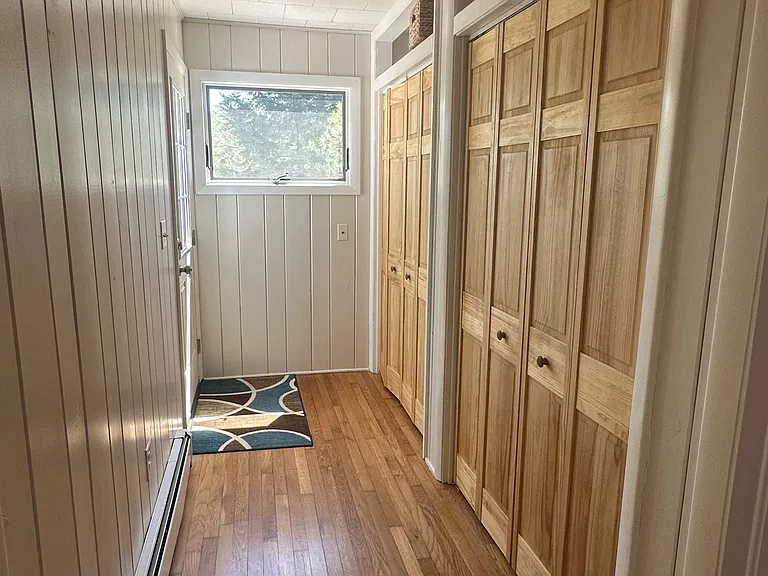 5 Haddons Entry — Photo 6
