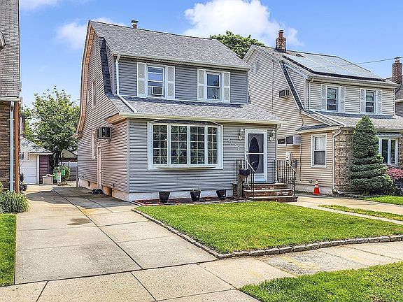 2nd image of 8637 252nd St