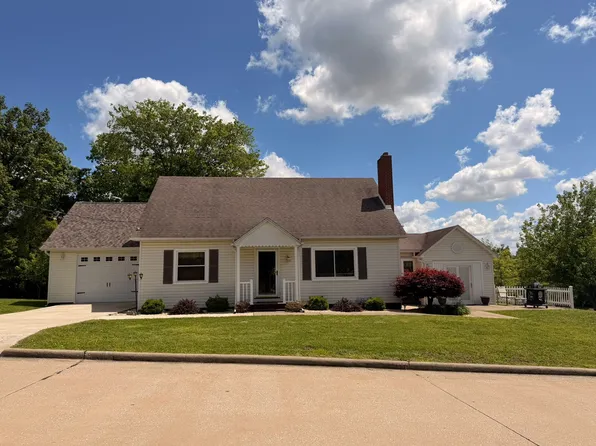 501 Feltz St, Perryville, MO 63775