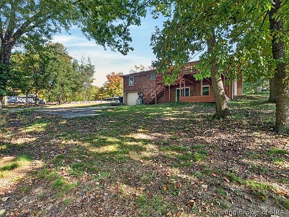 2nd image of 1006 Greenleaf Drive