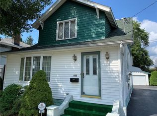 1207 Hall Ave, Sharon, PA 16146