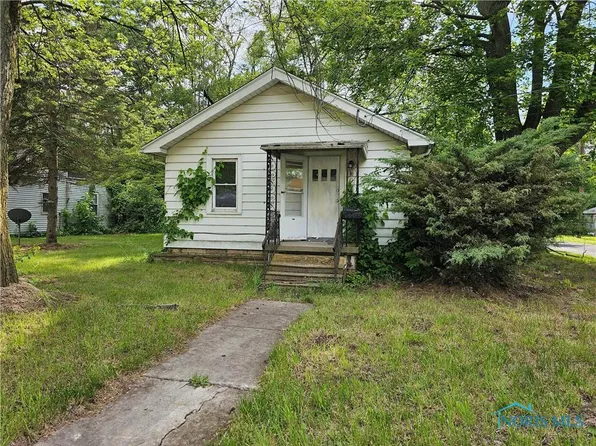 715 Elysian Ave, Toledo, OH 43607