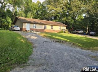 75 Patrick Ln, Carbondale, IL 62901