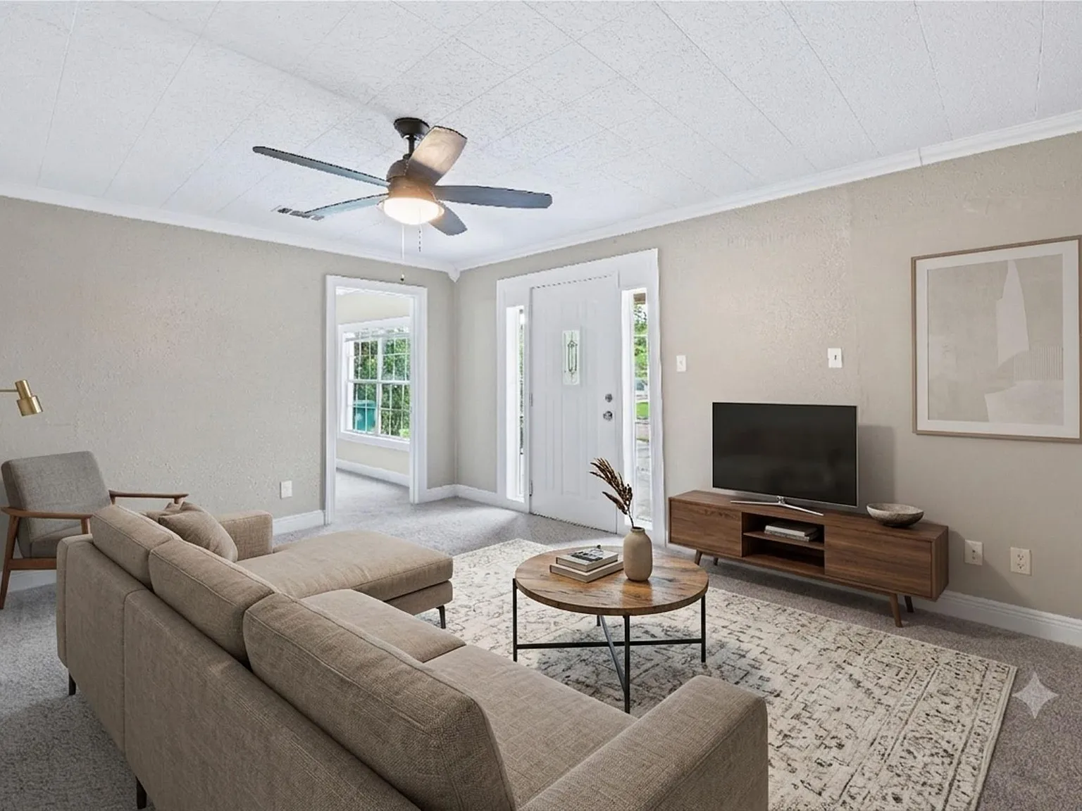 3 bed, 1.0 bath, 992 sqft, $1,700 — Photo 4