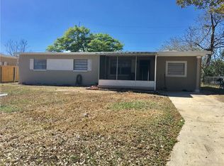 902 S Solandra Dr, Orlando, FL 32807