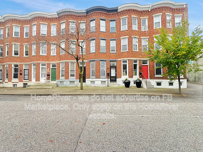 4 bed, 2.5 bath, 2070 sqft, $2,495 — Photo 1