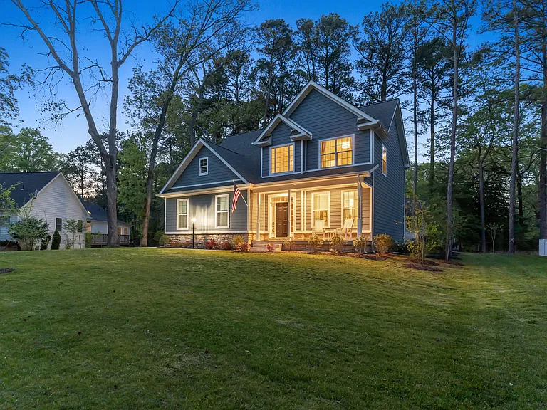 14720 Locust Ct — Photo 32