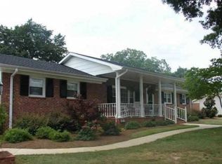 1611 Campton Rd, Inman, SC 29349