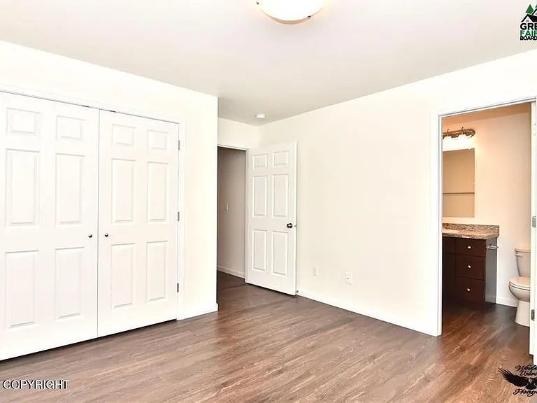 310 Park Way #C — Photo 2