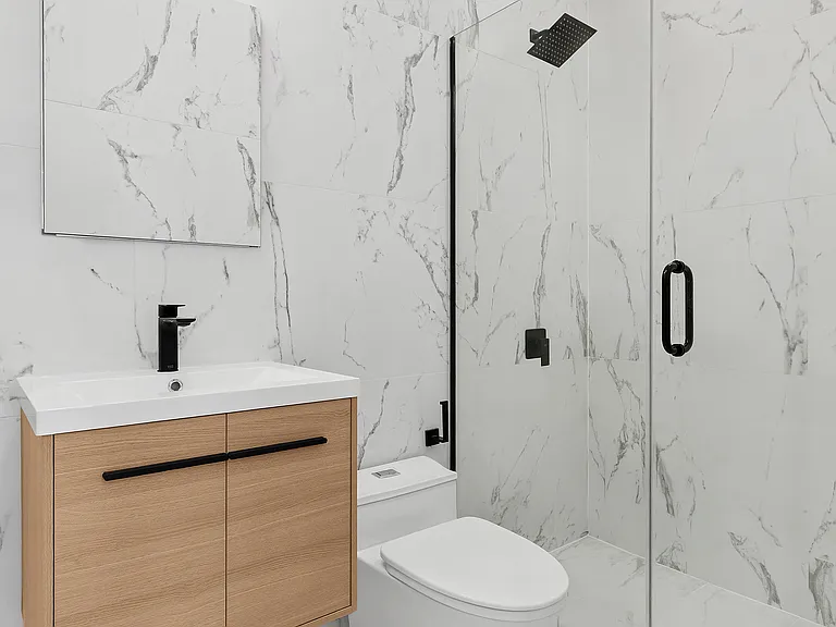 37 Frost St #2A — Photo 5