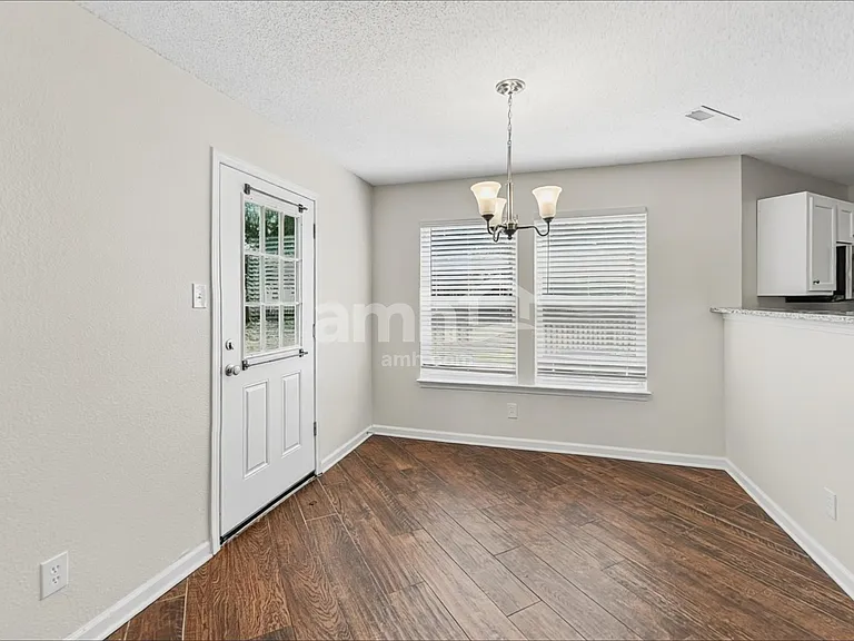 3 Lowell Ct — Photo 5