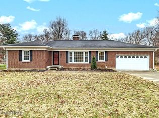 2 Narwood Dr, Louisville, KY 40299