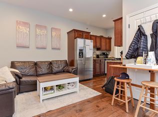 349 E 8th St #3, Boston, MA 02127