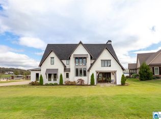 415 Charter Ln SW, Pell City, AL 35128