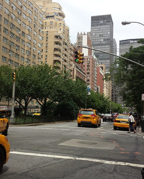 1st image of 110 E 36th St #1A