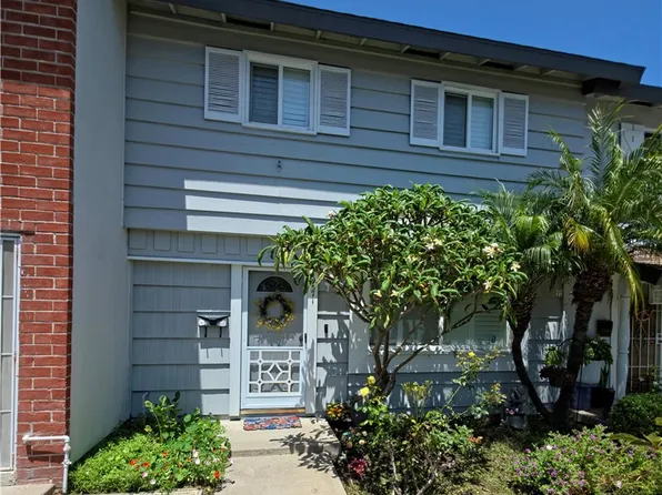 9571 Adams Ave, Huntington Beach, CA 92646