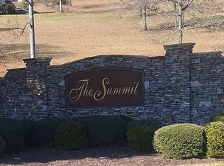 68 Summit Trce, Blairsville, GA 30512