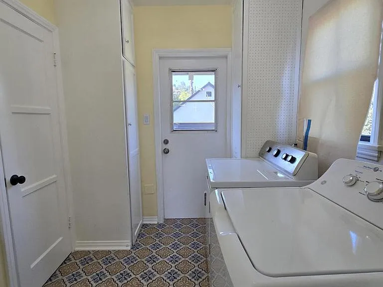 6279 Church St — Photo 38
