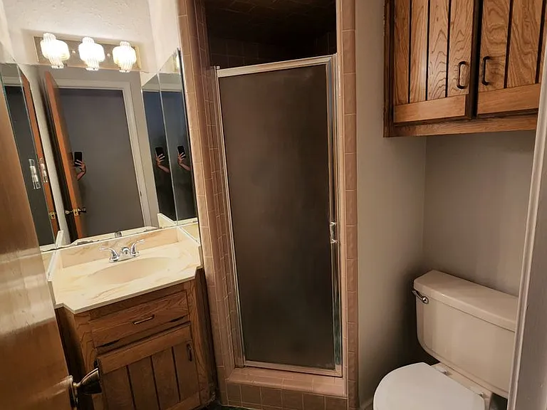 5705 Larry Dr — Photo 8