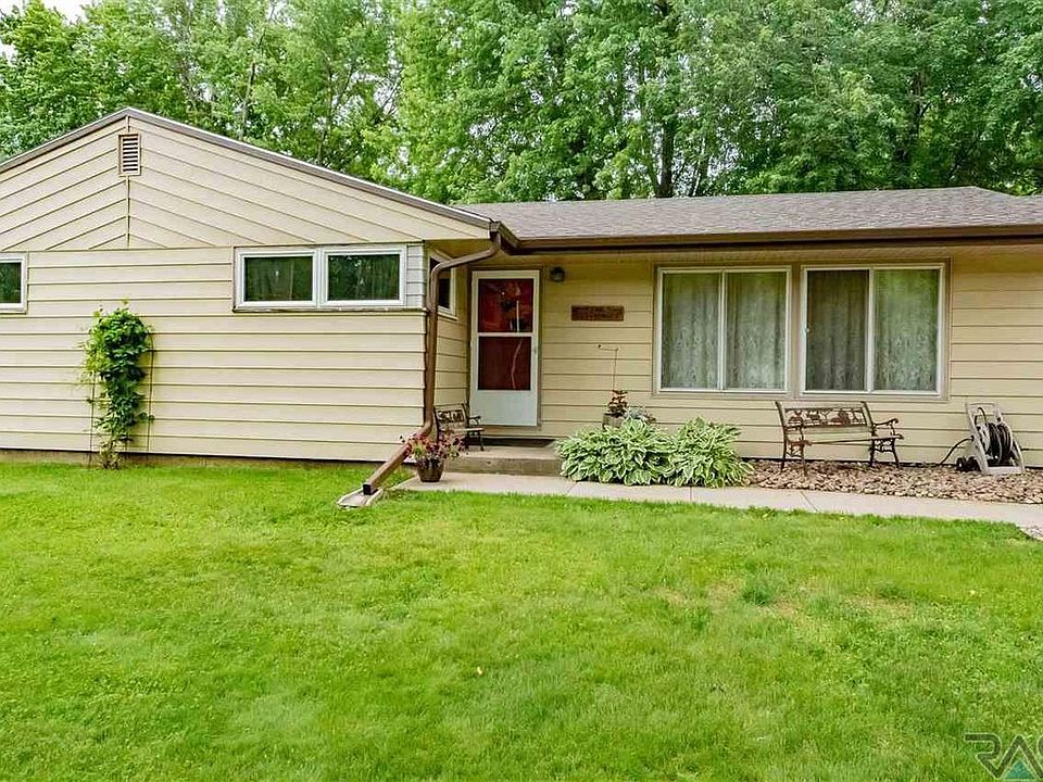 5401 W 32nd St, Sioux Falls, SD 57106 Zillow