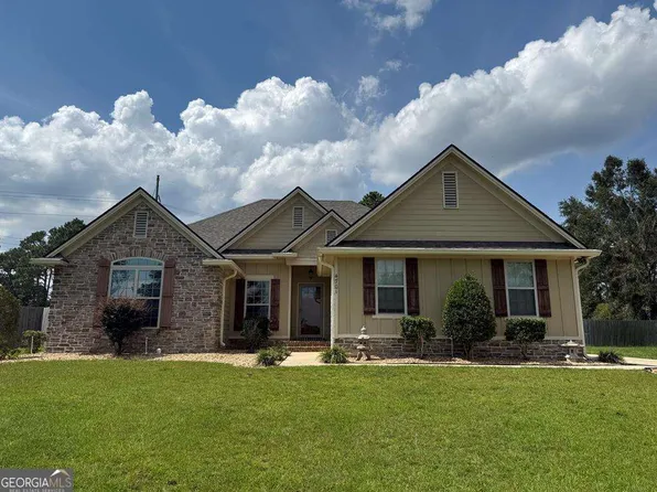 4701 Forrest Oak Ln, Lake Park, GA 31636