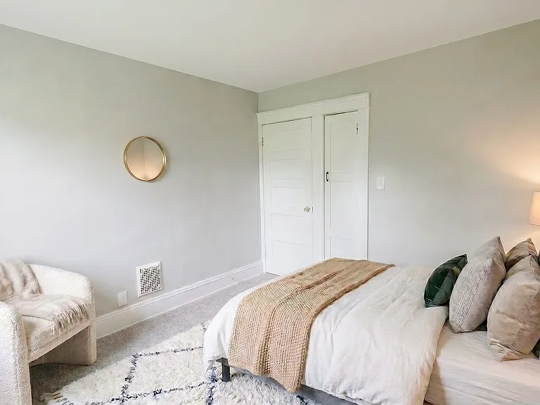 13306 Harvard Ave — Photo 8