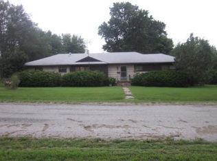 301 W 11th St, Holden, MO 64040