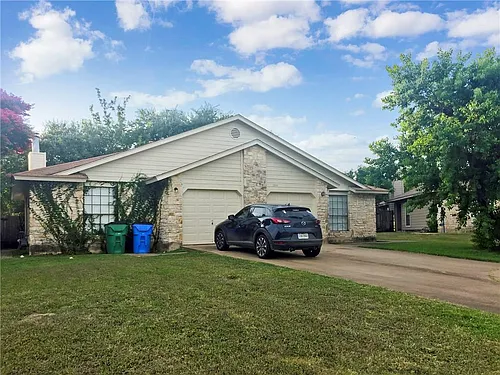 2014 Alex Ave #B Photo 1