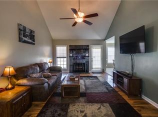 1085 Heatherwood Rd, Pleasant View, TN 37146