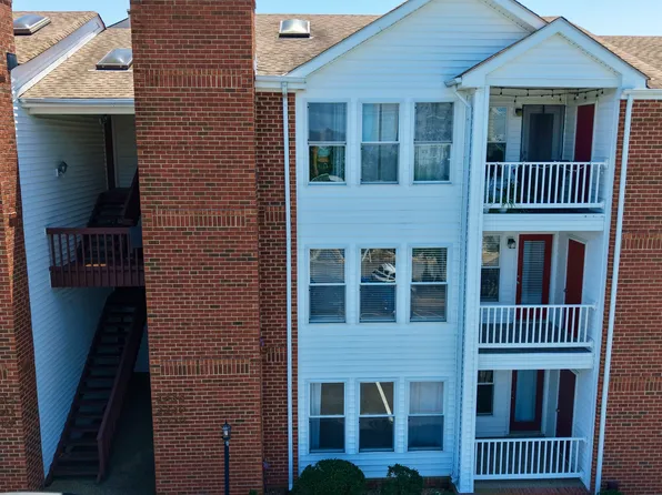 2229 Estuary Ct, Virginia Beach, VA 23451
