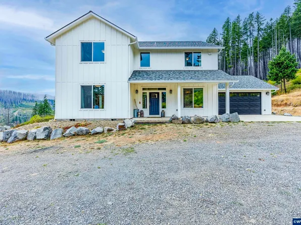 47555 McKenzie Hwy, Vida, OR 97488