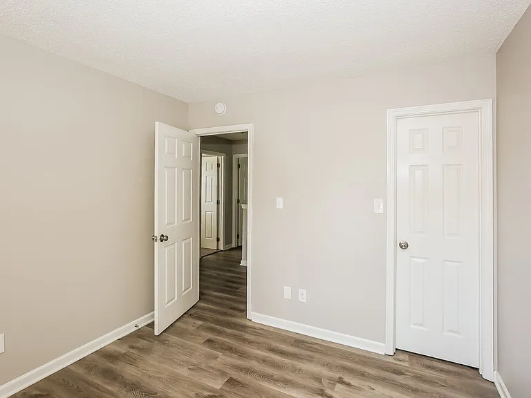 137 Lantana Dr — Photo 13