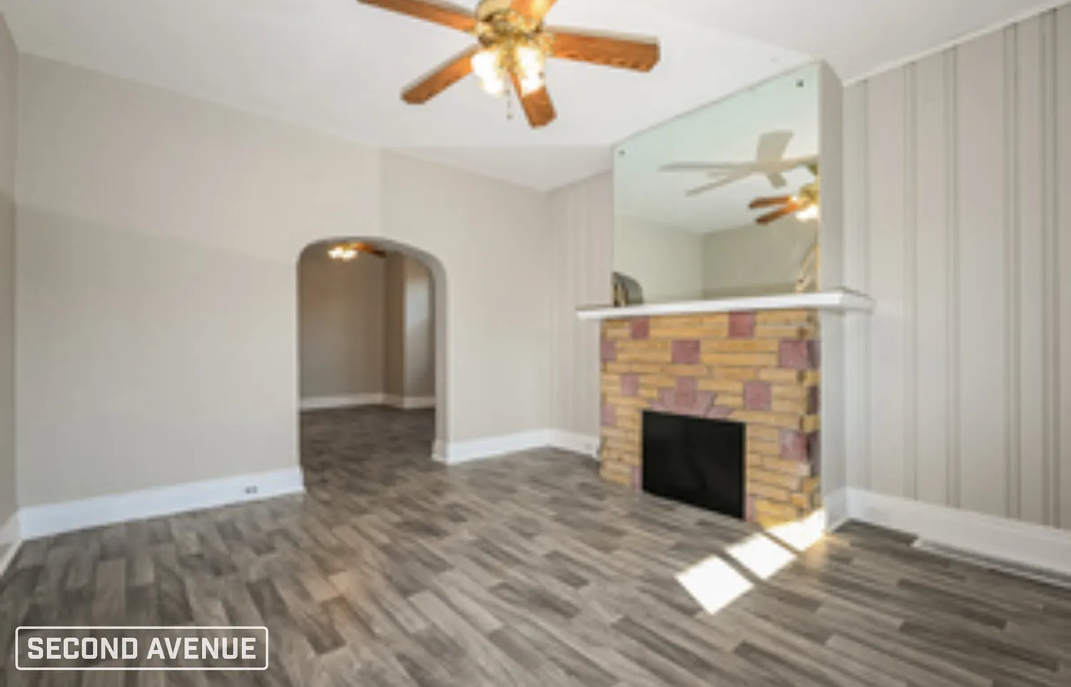 3 bed, 1.5 bath, 1554 sqft, $1,598 — Photo 3