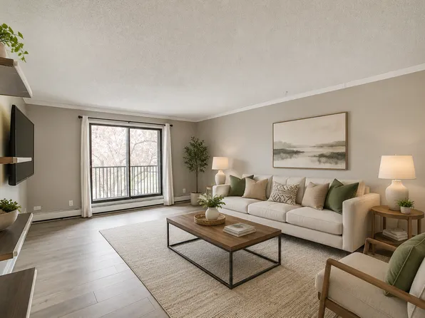 2680 Oxford St N APT 132, Roseville, MN 55113