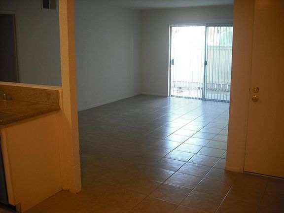 3rd image of 108-1300 Saratoga Ave #108