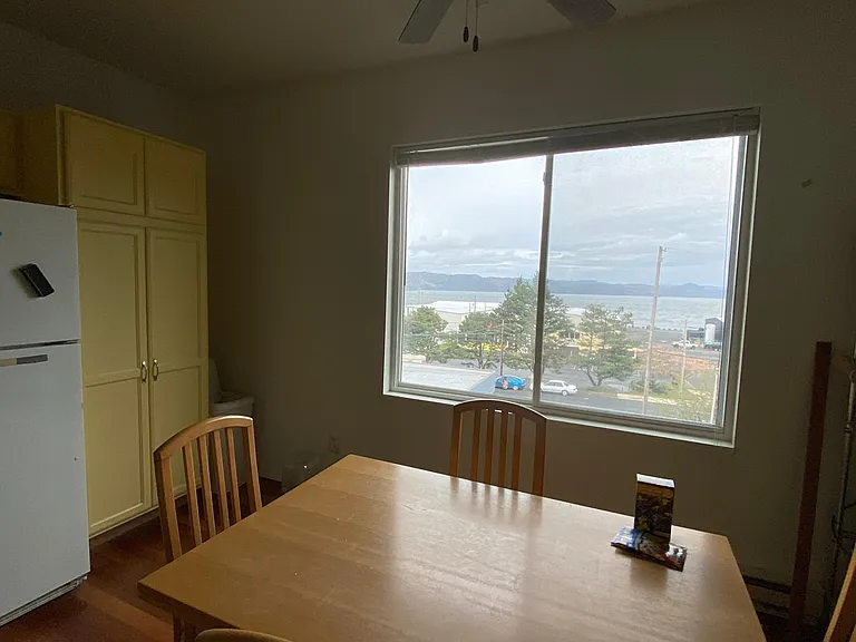139 Hume Ave — Photo 4