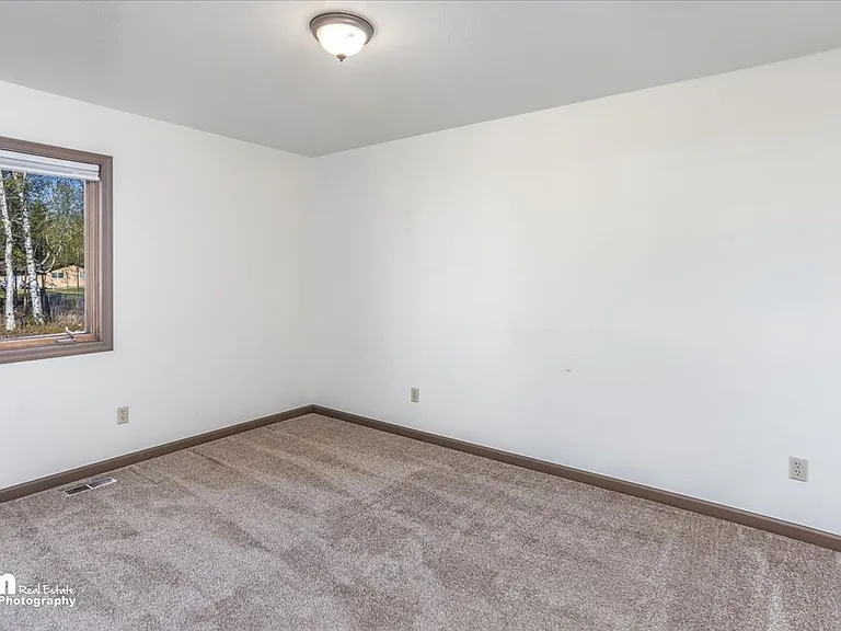 876 N Wesglenn Cir — Photo 16