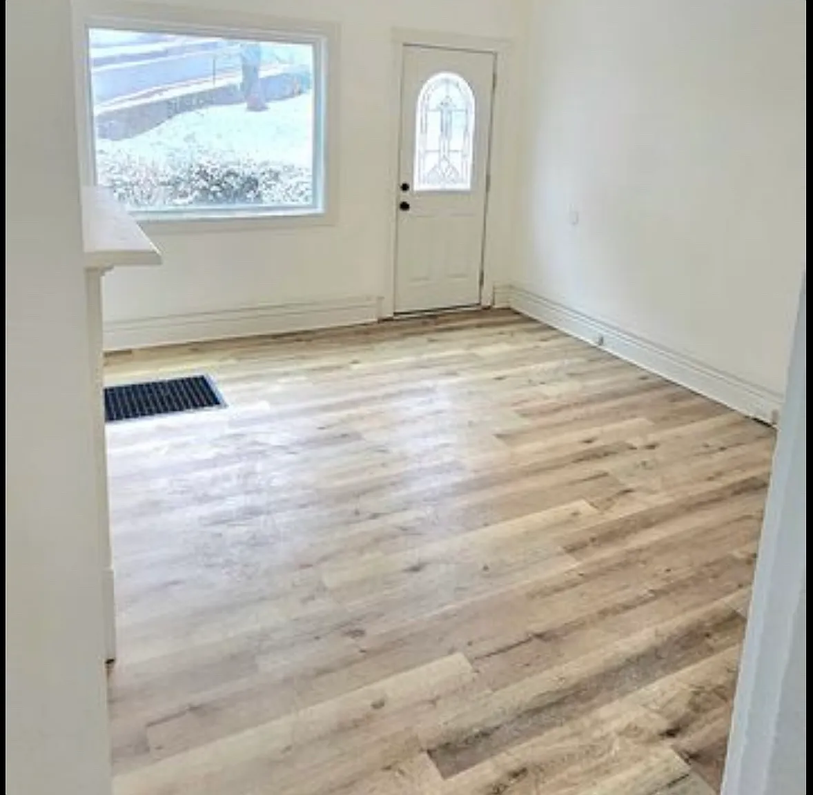 3 bed, $1,449 — Photo 3
