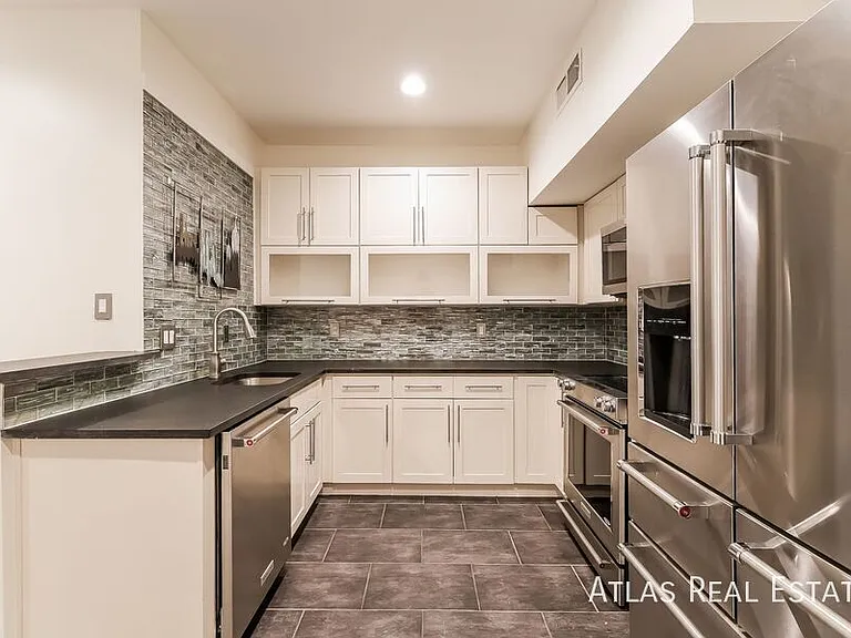 6001 S Yosemite St #H102 — Photo 5
