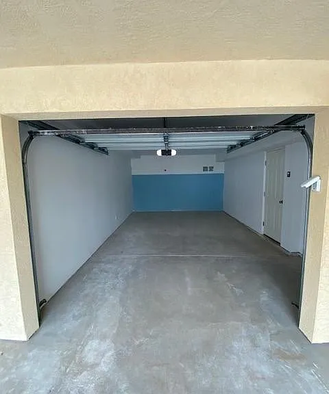 3657 Texas St — Photo 15