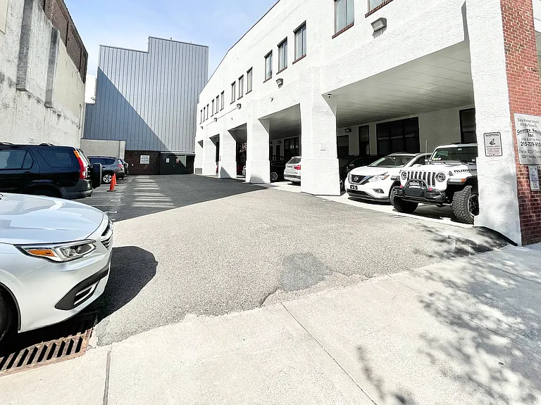 266 S 23rd St #15A — Photo 31