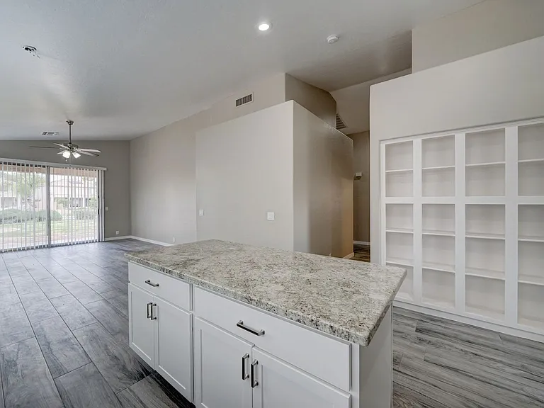 3720 S Heath Way — Photo 8