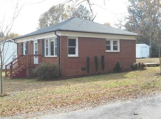 2108 Kool Park Rd NE, Hickory, NC 28601