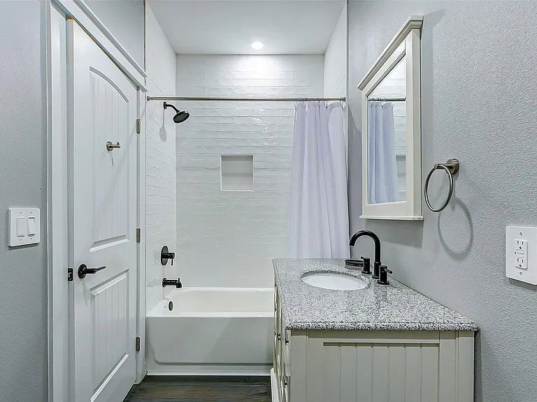 1040 Johnson Rd — Photo 28