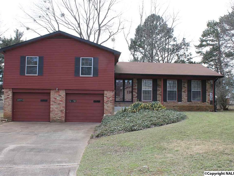 1st image of 1811 Forney Dr NW