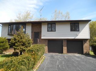 3420 Atlantic Ave, Gurnee, IL 60031