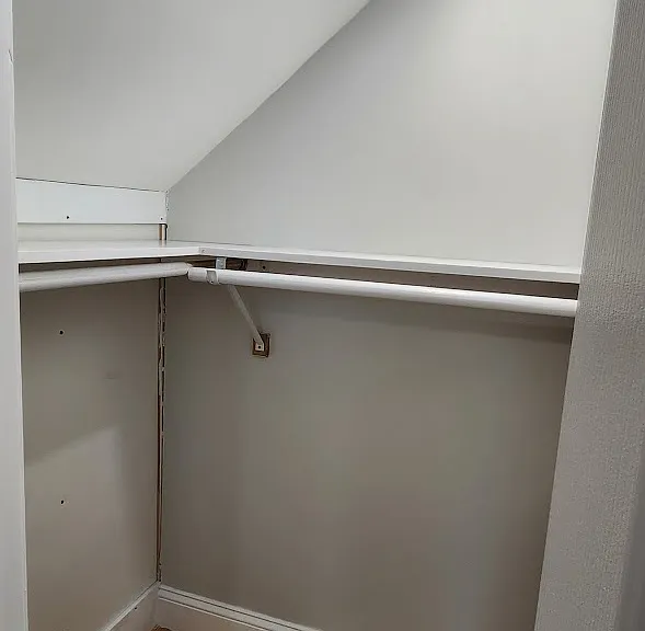 46-48 Carrington Ave #4L — Photo 8